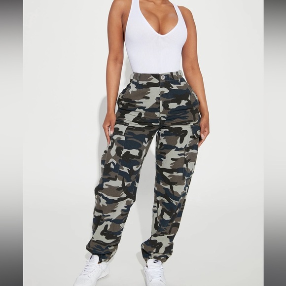 Cargo Army Pants - Picture 1 of 3